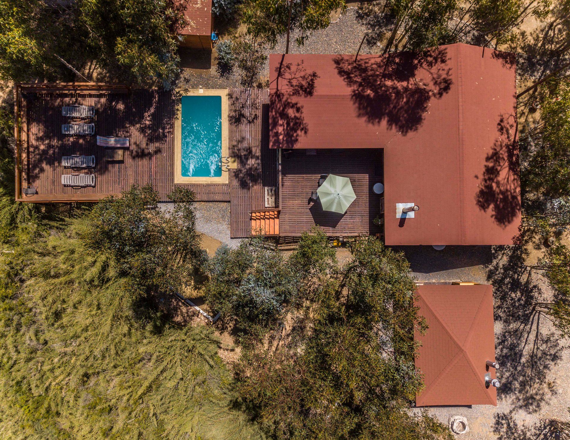 Vista cenital de la casa, la piscina y el deck — Parcela 1, Parcela Los Litres