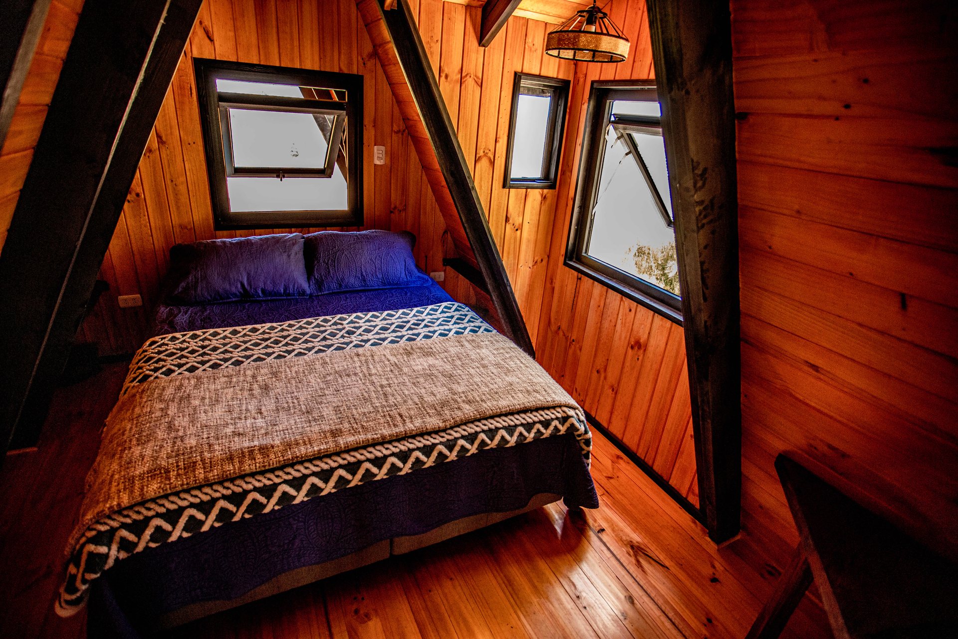 El dormitorio en el altillo de la tiny house — Parcela 1, Parcela Los Litres