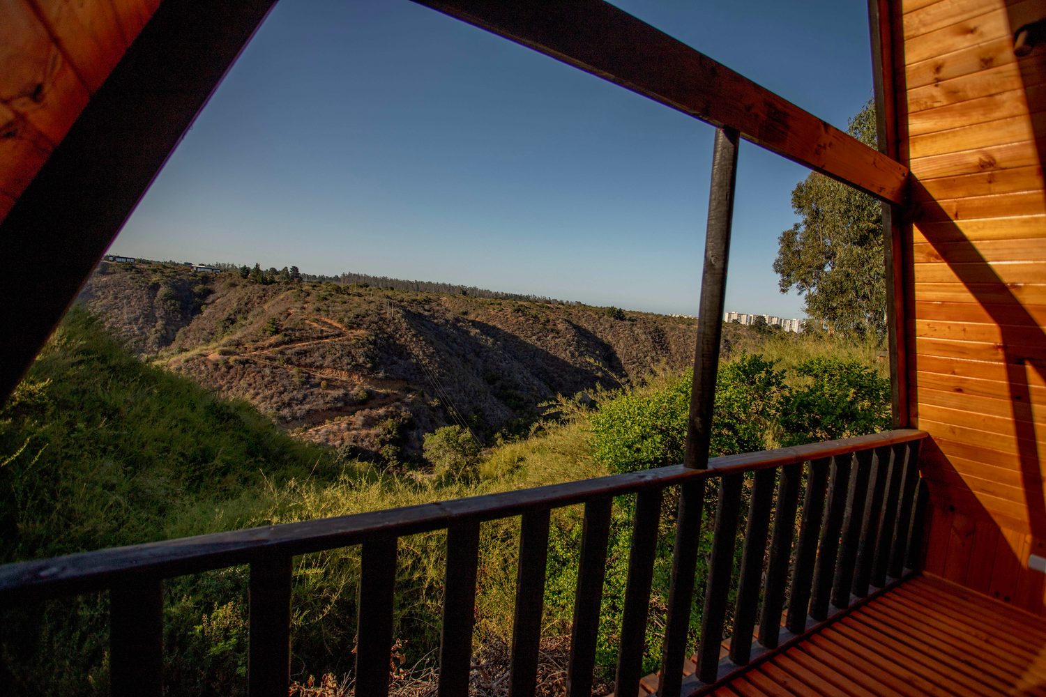 La vista a la quebrada y al valle desde la terraza de la tiny house — Parcela 1, Parcela Los Litres